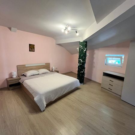 Apartment Happy Holiday Lazur Burgas City Exteriér fotografie