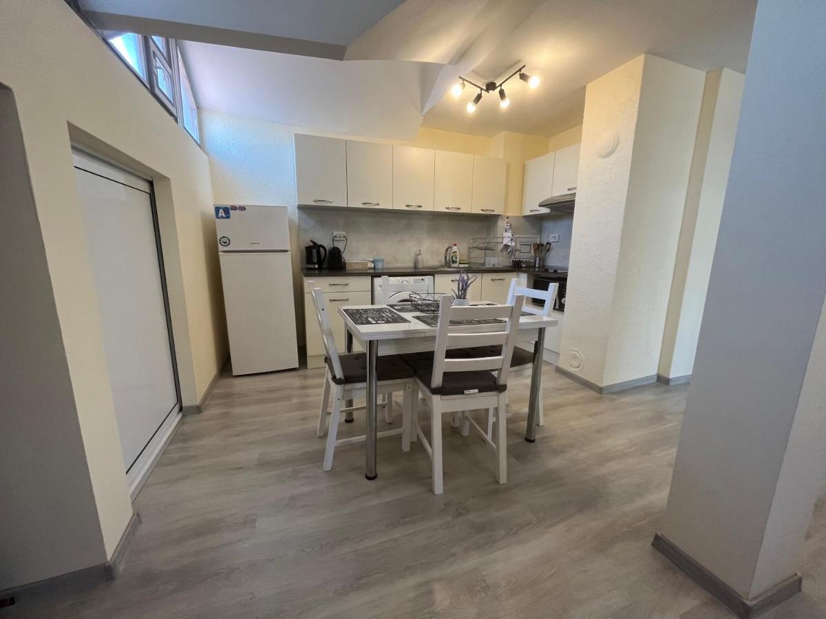 Apartment Happy Holiday Lazur Burgas City Exteriér fotografie