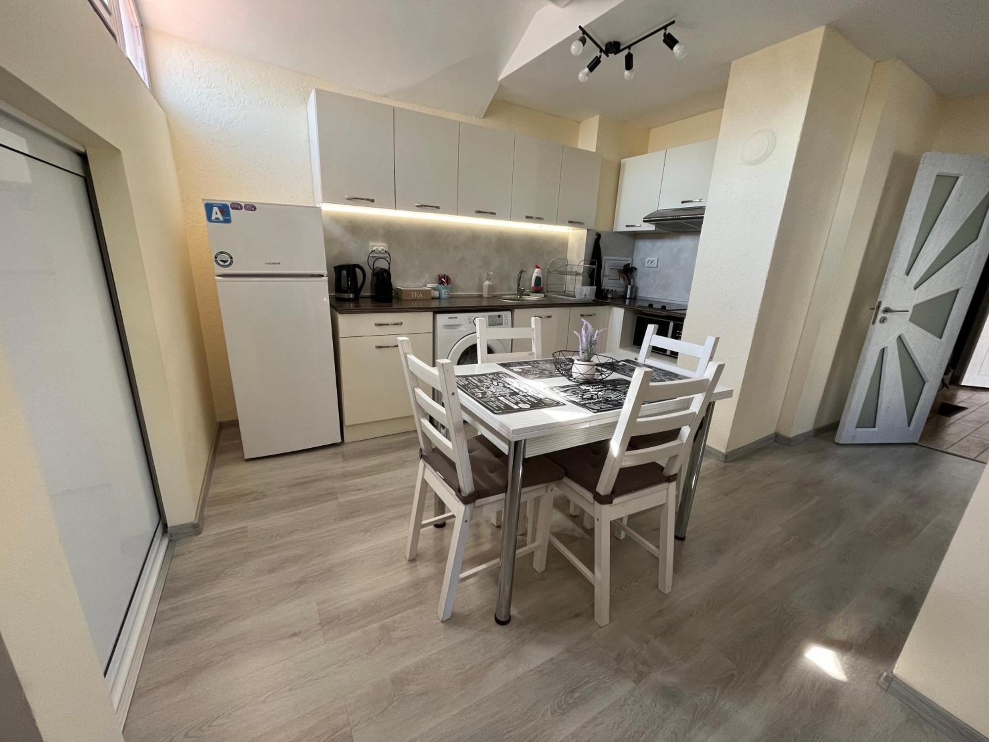Apartment Happy Holiday Lazur Burgas City Exteriér fotografie